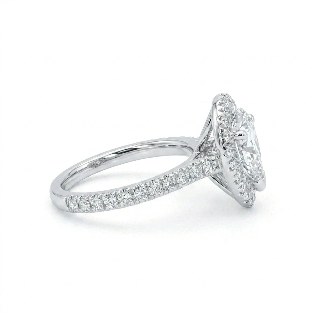 Bague de fiançailles poire pavé diamants or jaune